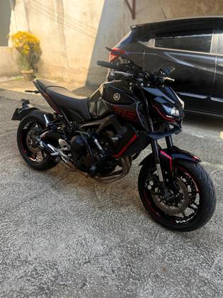 YAMAHA MT-09 YAMAHA MT-09